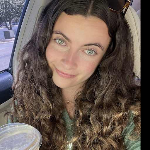 Profile image for pet sitter Ella