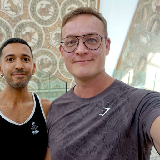Profile image for pet sitters Mika & Hassan
