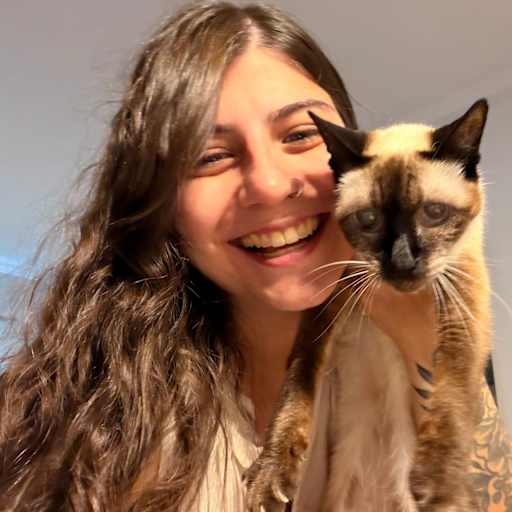 Profile image for pet sitter Lucila Belen