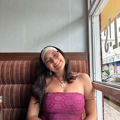 Profile image for pet sitter Yamarie