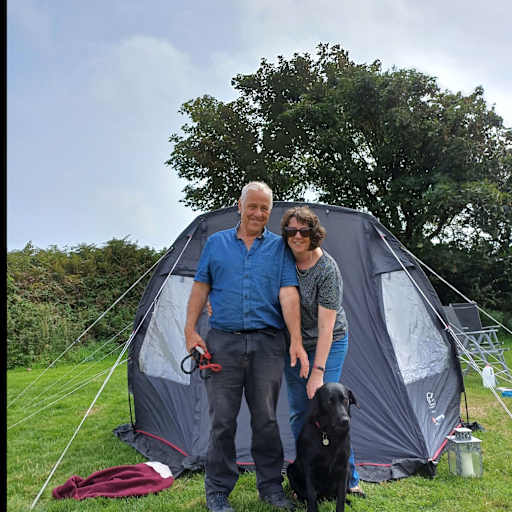 Profile image for pet sitters Wendy & Baz