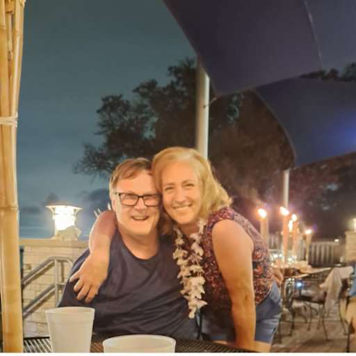 Profile image for pet sitters Vernon & Melissa