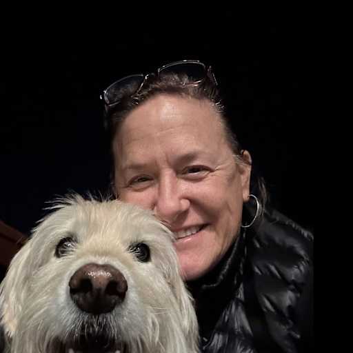Profile image for pet sitters Dana Baker & Madelyn (daughter)