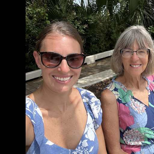 Profile image for pet sitters Kathleen & Lauren 