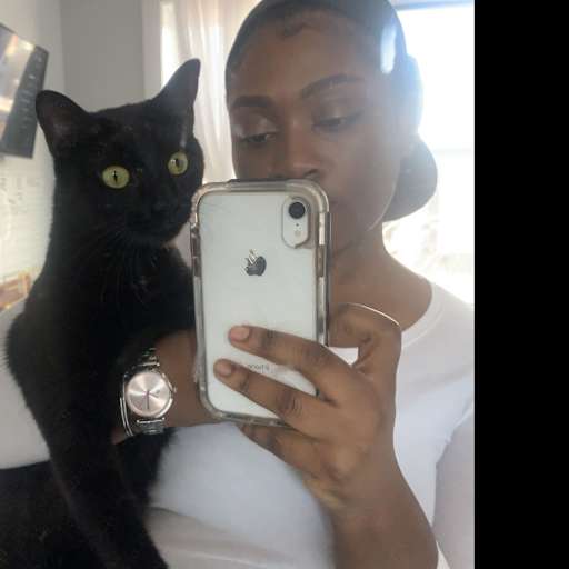 Profile image for pet sitter Charlene