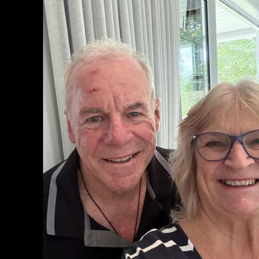 Profile image for pet sitters Vicki & Ian