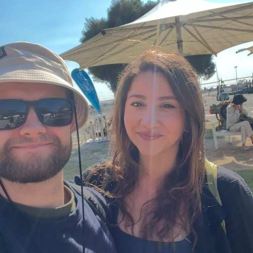 Profile image for pet sitters Catalina & Joel