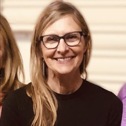 Profile image for pet sitter Tracy