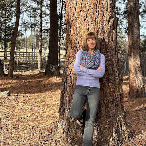 Profile image for pet sitter mikki