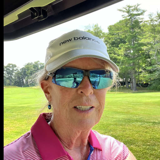 Profile image for pet sitter Maureen