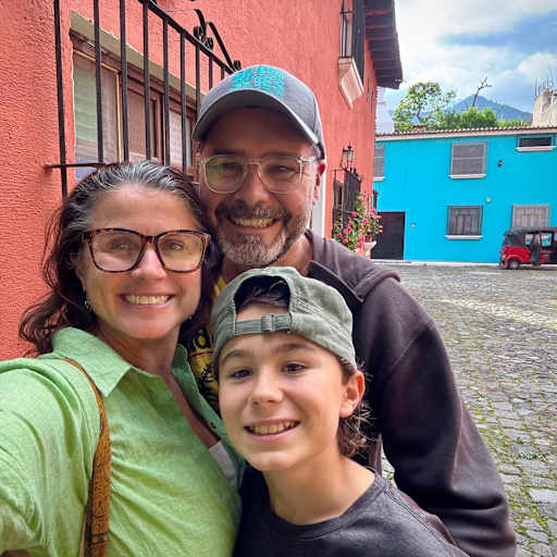 Profile image for pet sitters Julie & Patrick