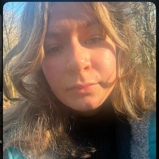Profile image for pet sitter Lauren