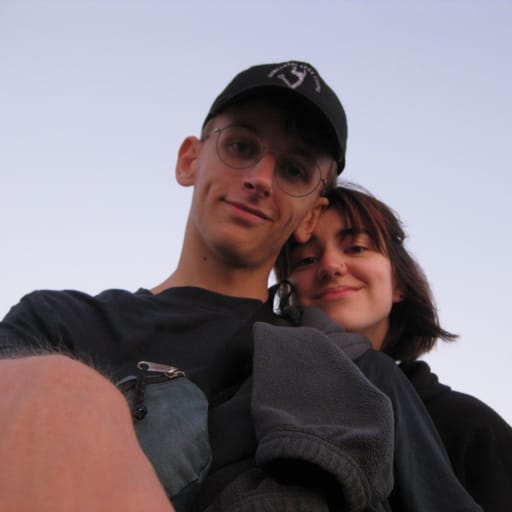 Profile image for pet sitters Sophie & Lucas