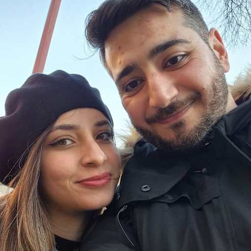 Profile image for pet sitters Odai & Abak