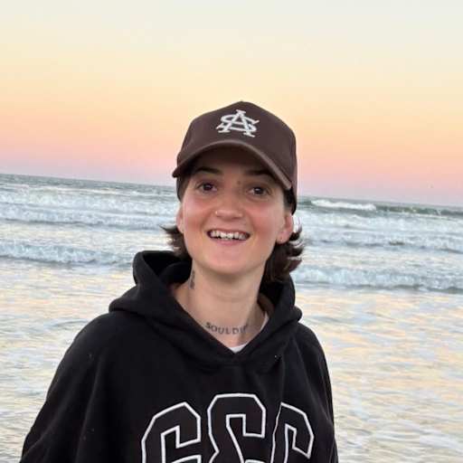 Profile image for pet sitter Marion
