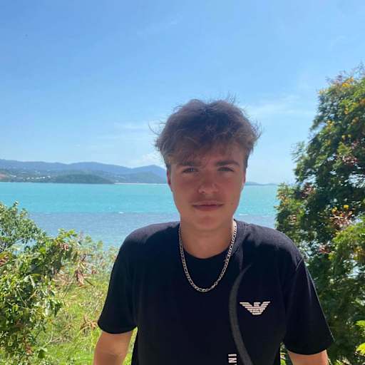 Profile image for pet sitters Néo & Maxence