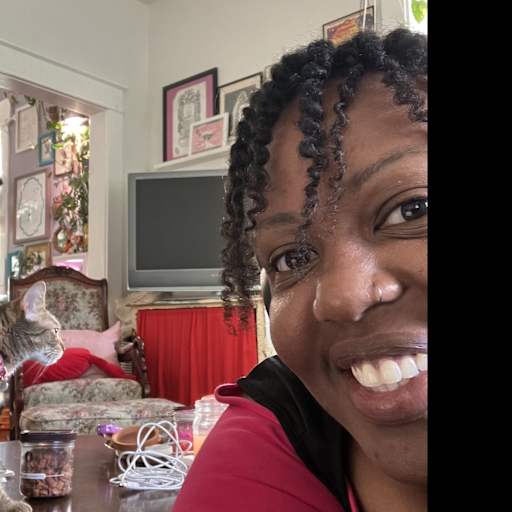 Profile image for pet sitter Safiya