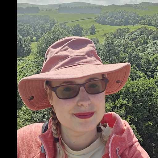 Profile image for pet sitters Karine & Joe