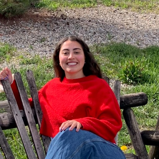 Profile image for pet sitter Amy