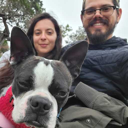 Profile image for pet sitters Ivan & Erika