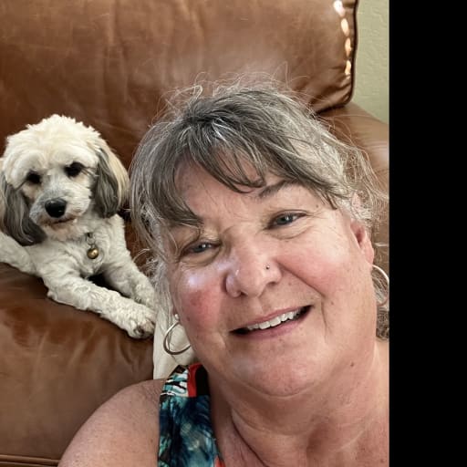 Profile image for pet sitter Carolyn