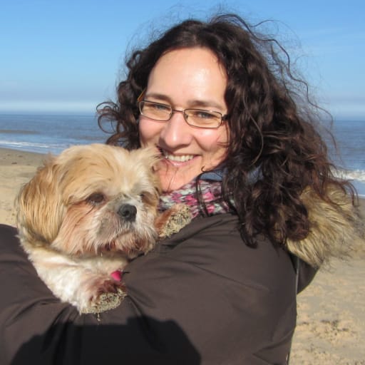 Profile image for pet sitter Joanne