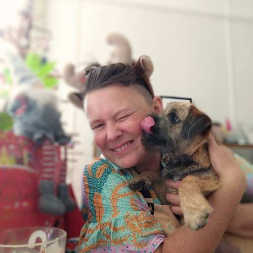 Profile image for pet sitter Jillian