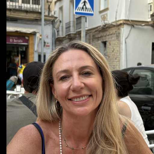Profile image for pet sitter Stiana