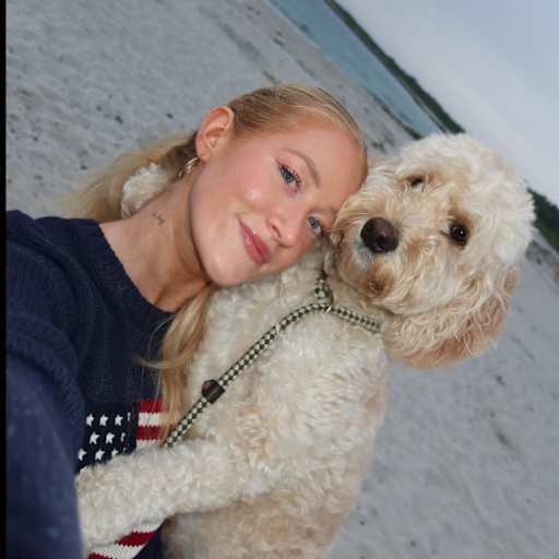 Profile image for pet sitter Marie