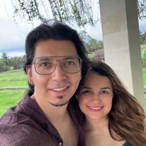 Profile image for pet sitters Jessica & Jhon Harold