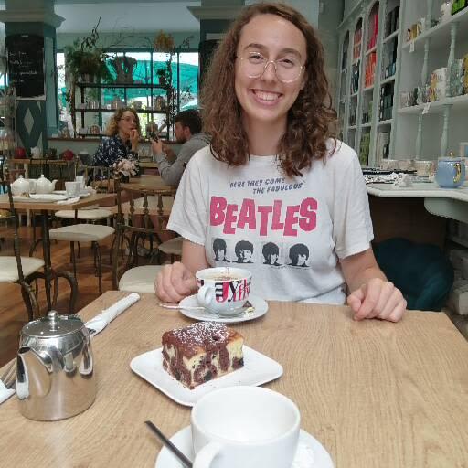 Profile image for pet sitter Lizzie