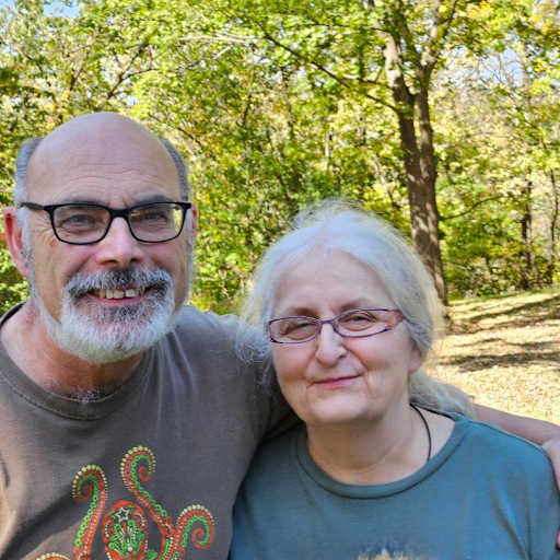 Profile image for pet sitters Aimee & Fred
