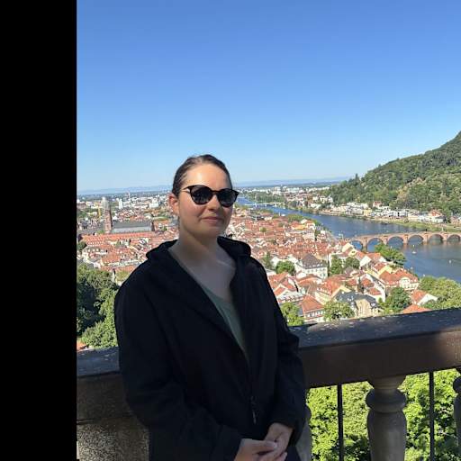 Profile image for pet sitter Charlotte