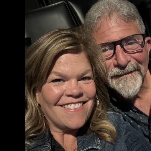 Profile image for pet sitters Tracy & Mark