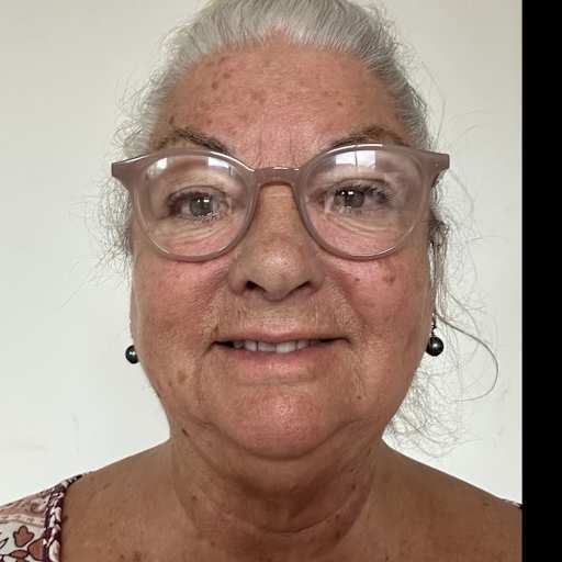 Profile image for pet sitter beverley