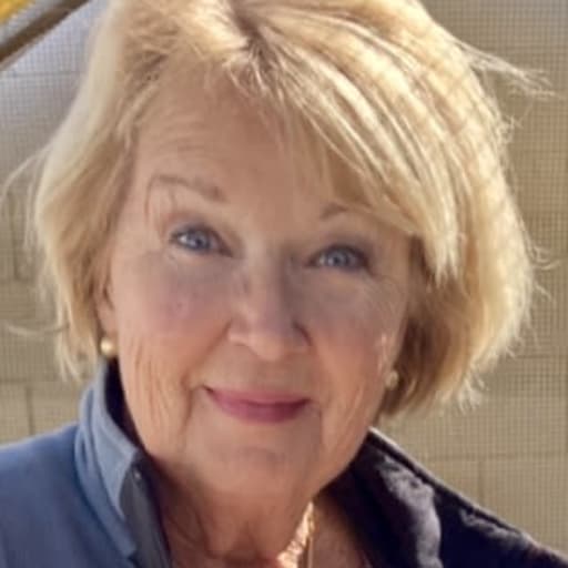 Profile image for pet sitter Debra