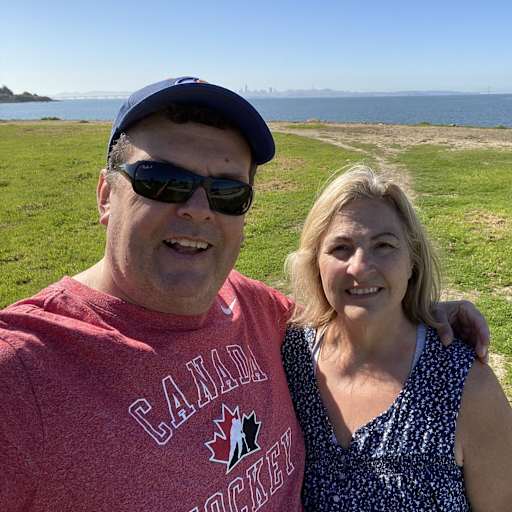 Profile image for pet sitters Taryn & Rick