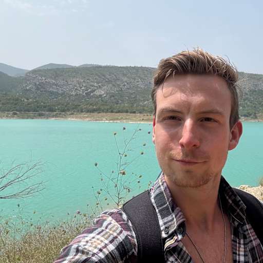 Profile image for pet sitter Simon