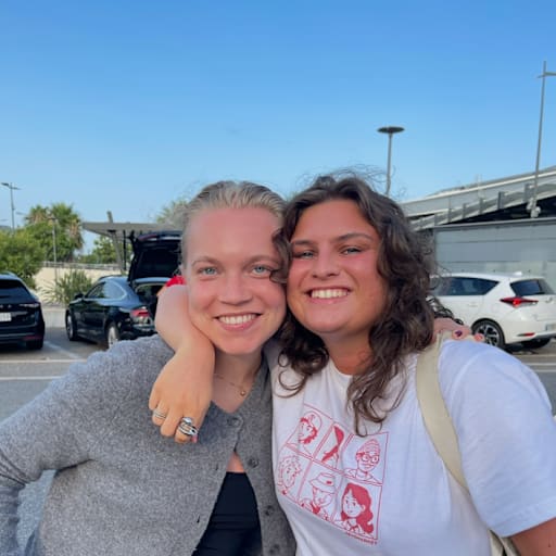 Profile image for pet sitters Andrea & Ella