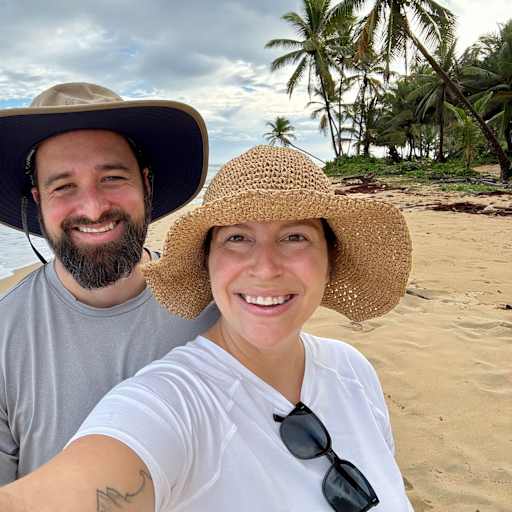 Profile image for pet sitters Shannon & Jesse