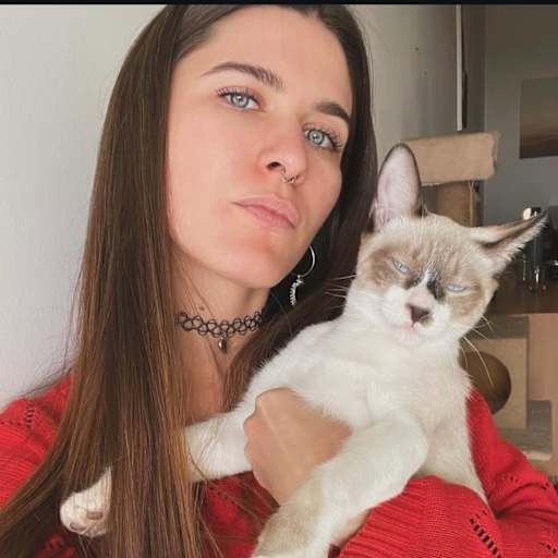 Profile image for pet sitter Débora