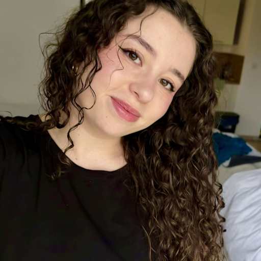 Profile image for pet sitter Celia