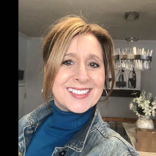 Profile image for pet sitter Sharon