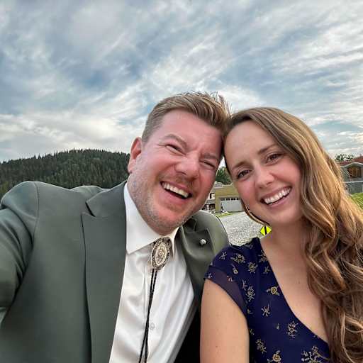 Profile image for pet sitters Rachel & Darryl