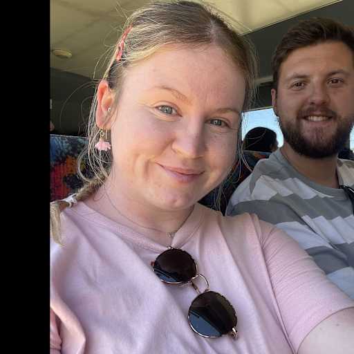 Profile image for pet sitters Lauren & Joe