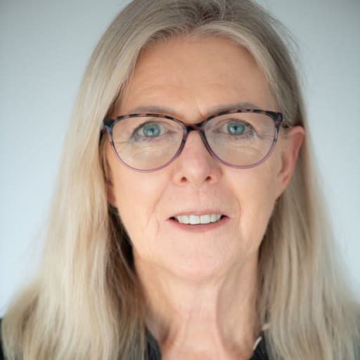 Profile image for pet sitter Joanne