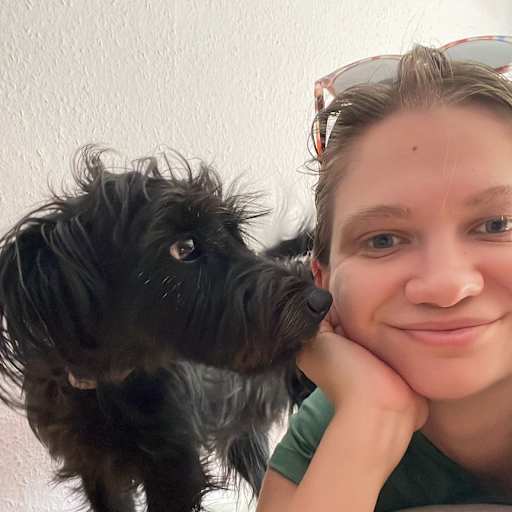 Profile image for pet sitter Nora
