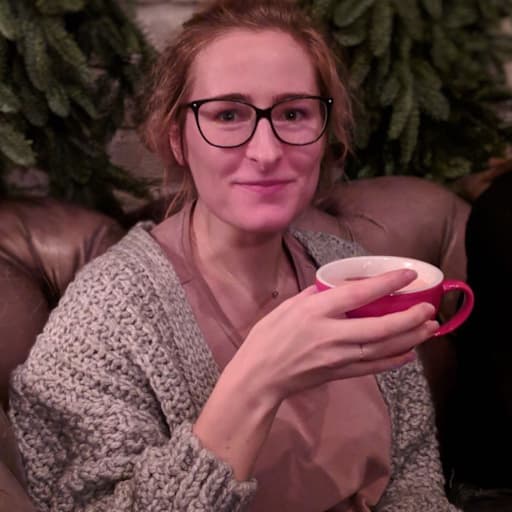 Profile image for pet sitter Valeriya