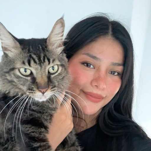 Profile image for pet sitter Paola