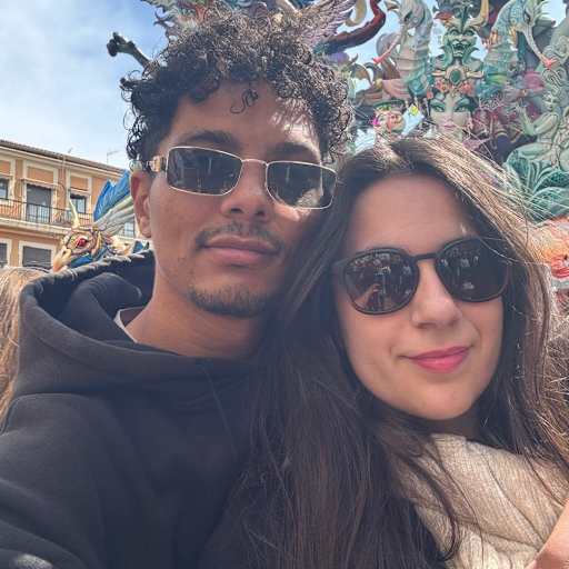 Profile image for pet sitters Rebeca & Yassine